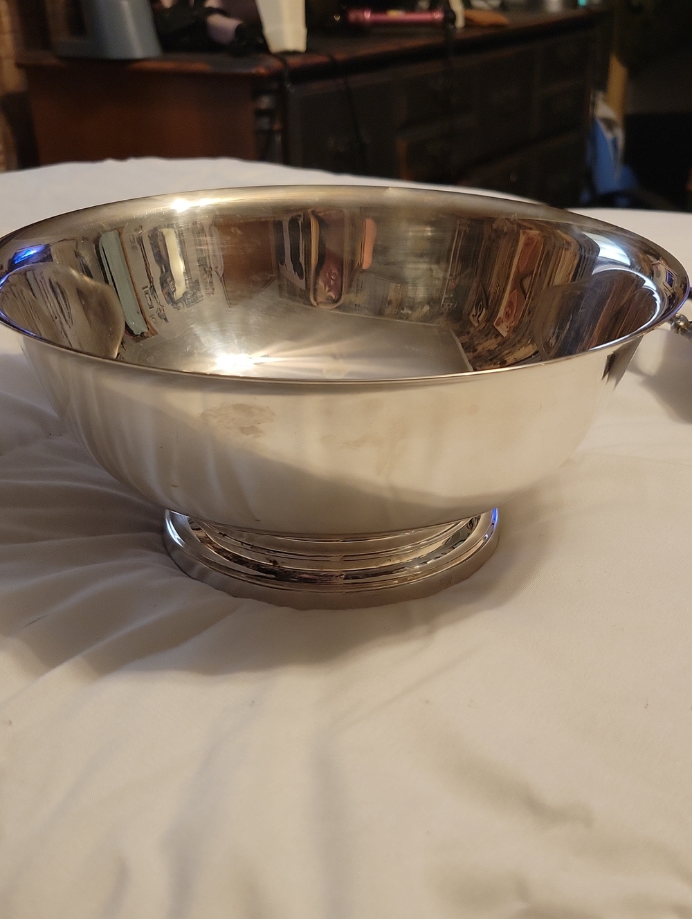 Classic Stainless Steel Serving Bowl - Silver